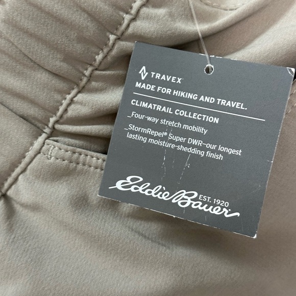 Women’s Eddie Bauer 10 Medium Joggers ClimaTrail Pants Sweats Beige Pockets NWT - Picture 13 of 14